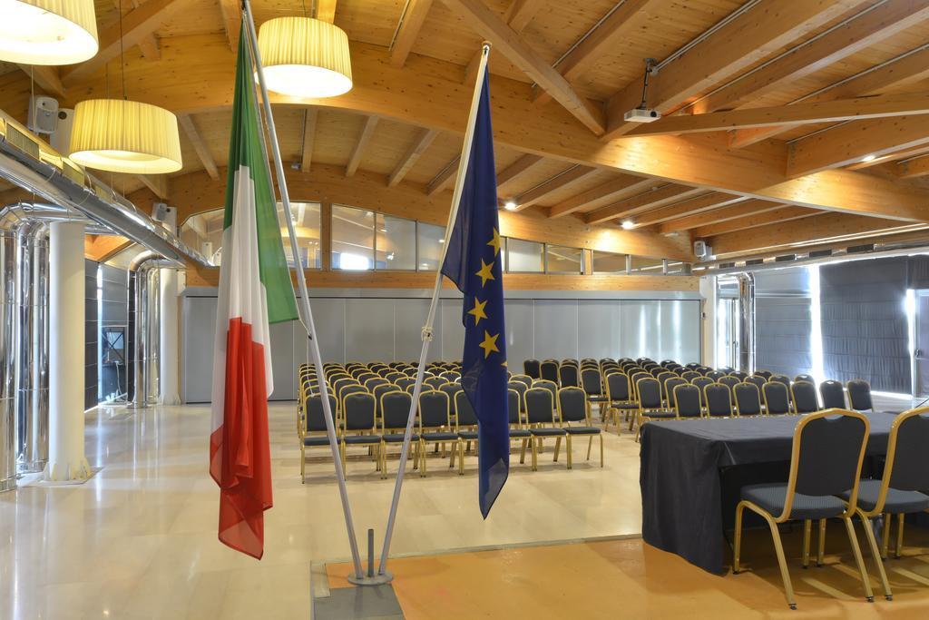 Grand Tiziano E Dei Congressi