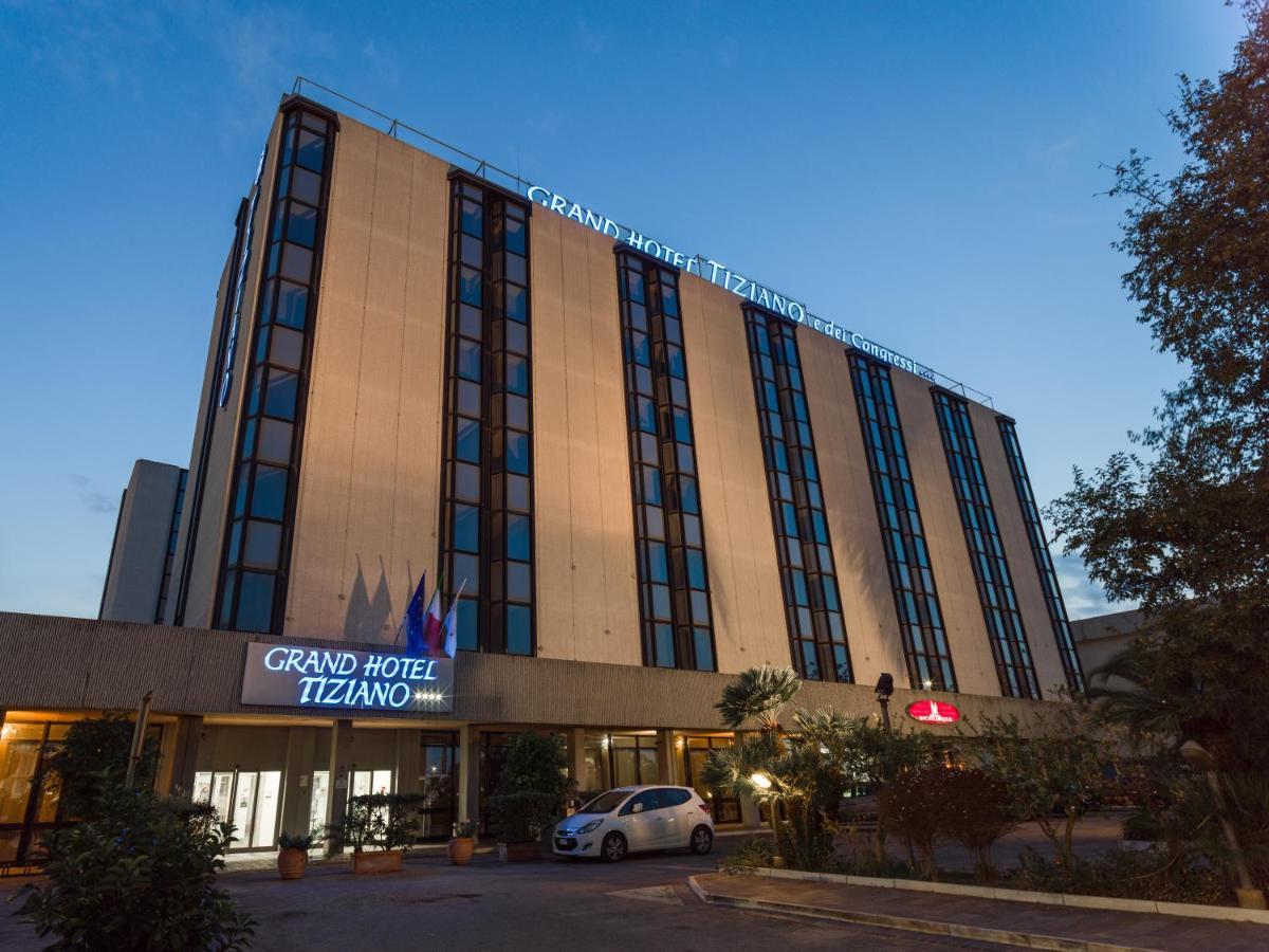 Hotel Grand Tiziano E Dei Congressi 4*