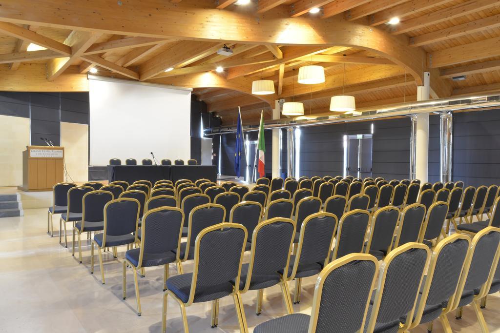 Grand Tiziano E Dei Congressi Lecce