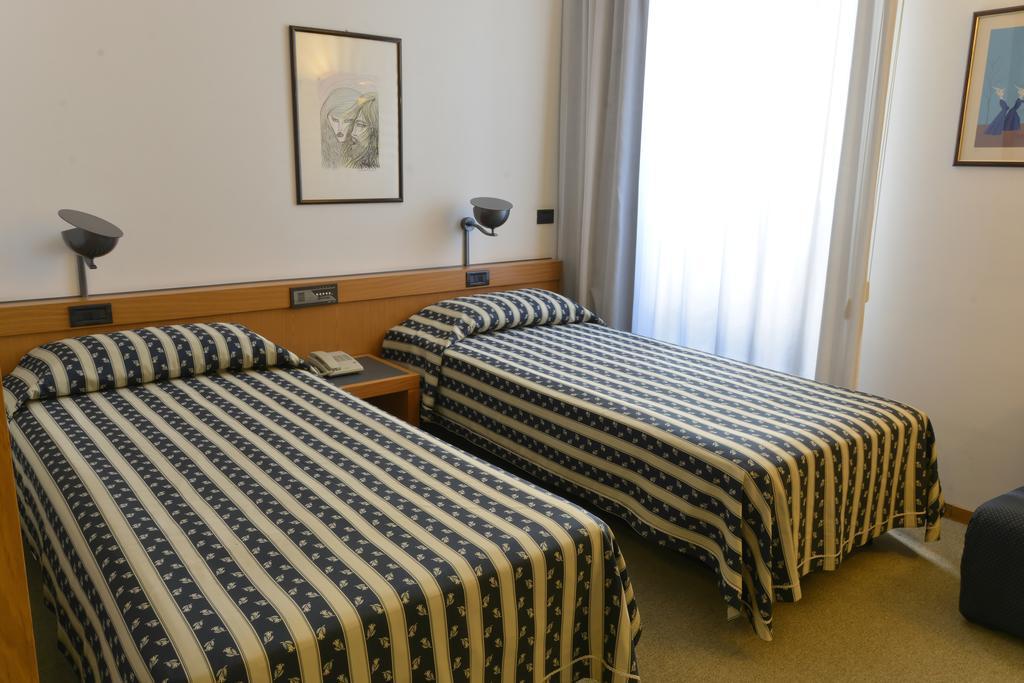 Grand Tiziano E Dei Congressi Hotel Lecce