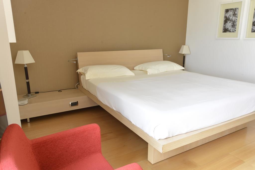 Hotel Grand Tiziano E Dei Congressi 4*